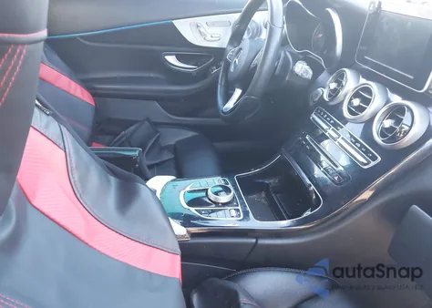 2018 Mercedes-Benz C 300 из США, поврежденный, VIN WDDWJ4JB0JF658128